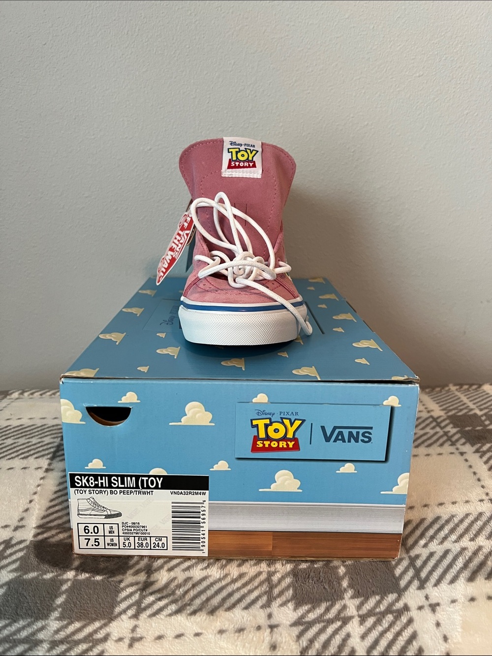 *RARE, NWT IN BOX* Vans High-Top Bo Peep Sneakers - Picture 2 of 5
